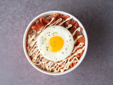 참치김치 컵밥