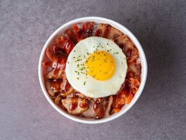 오리훈제 컵밥